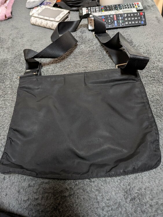 プラダ  （ブランドバッグ）の商品画像 - 査定依頼日：2026年3月22日 - 最高査定価格：34,000円