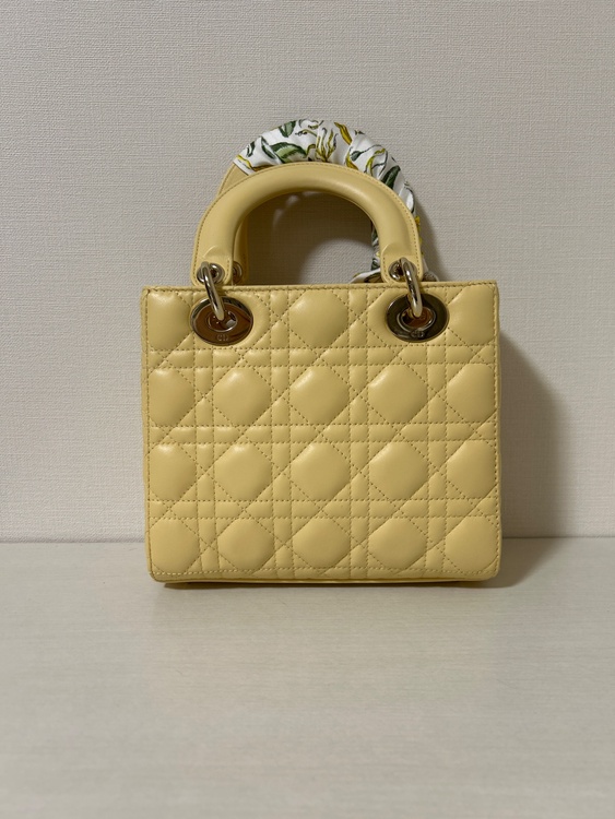 ディオール  （ブランドバッグ）の商品画像 - 査定依頼日：2026年4月25日 - 最高査定価格：410,000円