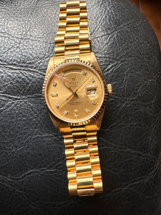 ロレックス デイデイト 18238（高級時計）の商品画像 - 査定依頼日：2026年1月27日 - 最高査定価格：2,900,000円