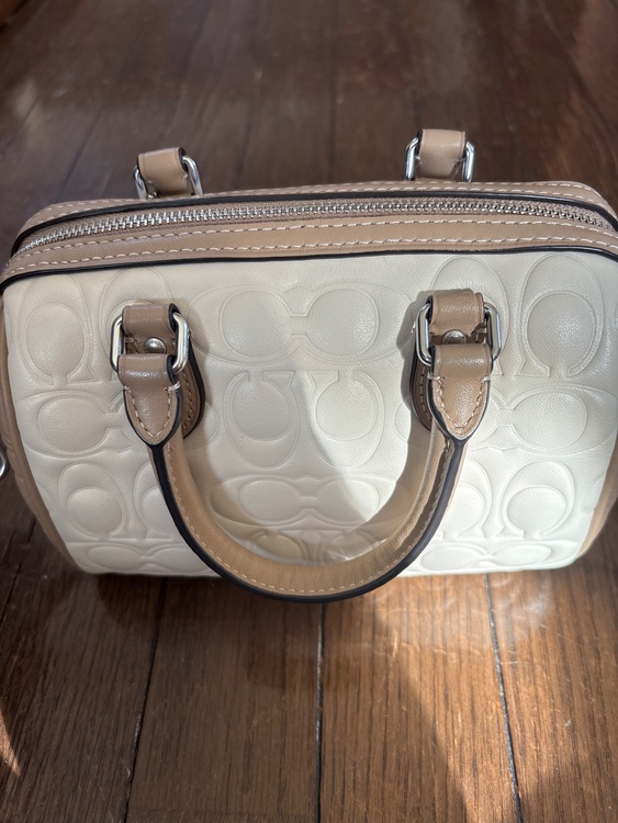 その他 コーチ （ブランドバッグ）の商品画像 - 査定依頼日：2026年1月16日 - 最高査定価格：100,000円