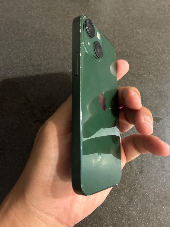 iPhone13 mini 128GB（スマホ）の商品画像 - 査定依頼日：2026年8月13日 - 最高査定価格：30,000円