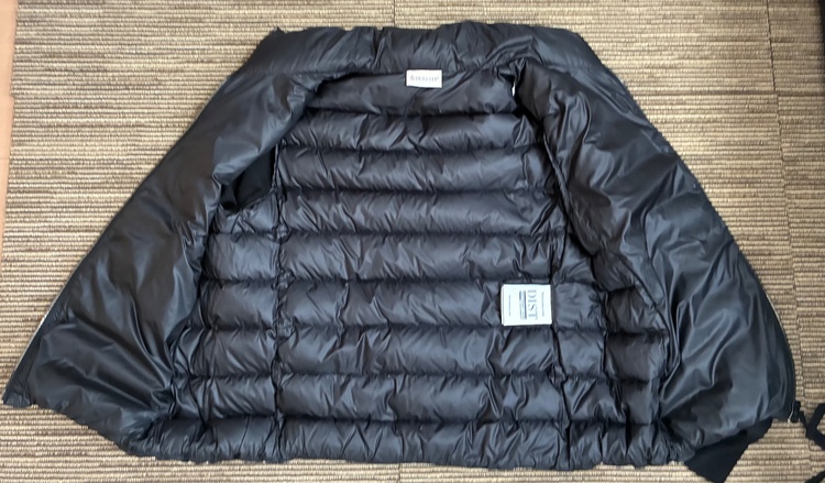 ダウンジャケット（古着・ファッション）の商品画像 - 査定依頼日：2026年1月15日 - 最高査定価格：40,000円