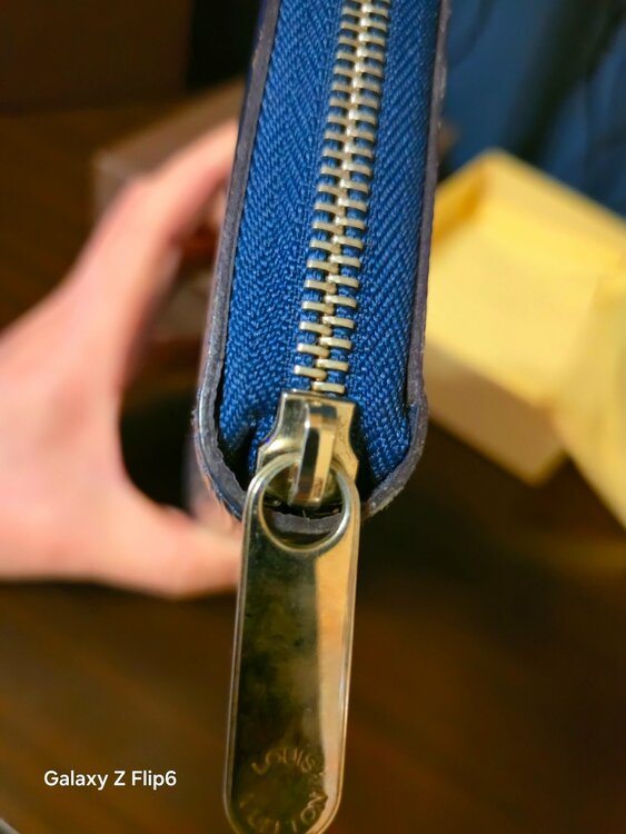 M60307（ブランド財布・小物）の商品画像 - 査定依頼日：2025年12月24日 - 最高査定価格：9,000円