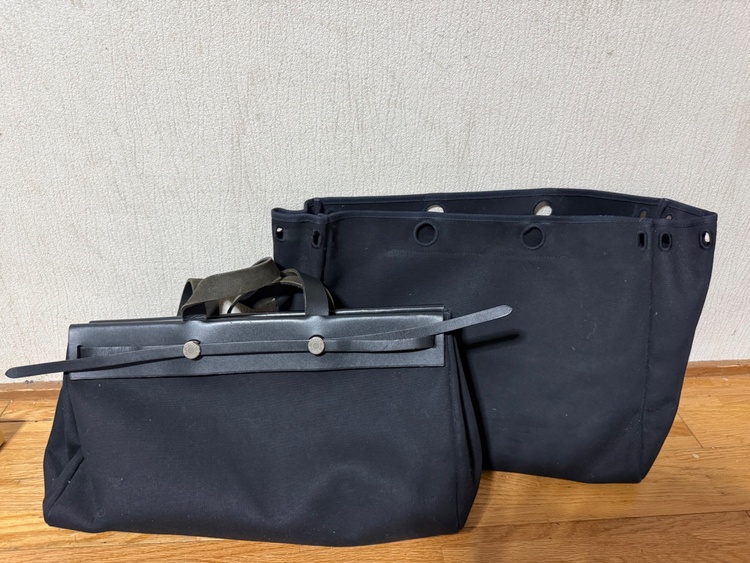よく分かりません（ブランドバッグ）の商品画像 - 査定依頼日：2026年9月16日 - 最高査定価格：35,000円