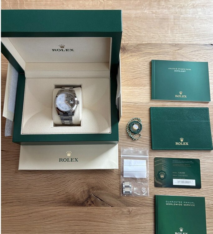 126300 ウインブルドン（高級時計）の商品画像 - 査定依頼日：2025年5月27日 - 最高査定価格：1,370,000円