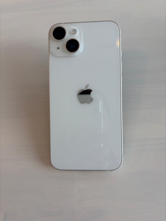 iPhone 16e 256GB au（スマホ）の商品画像 - 査定依頼日：2026年2月27日 - 最高査定価格：81,000円