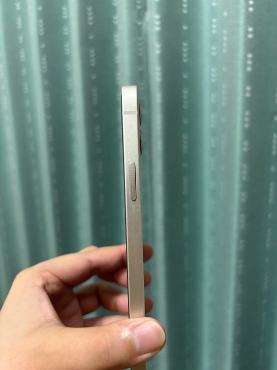 iPhone iPhone 12 64GB Softbank（スマホ）の商品画像 - 査定依頼日：2026年9月14日 - 最高査定価格：20,500円