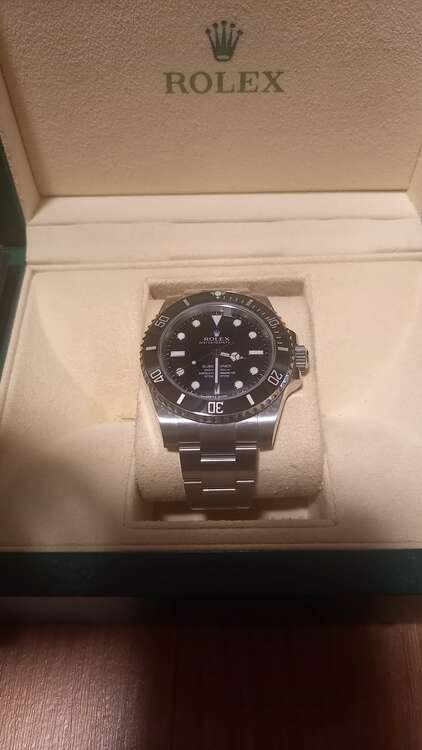 ロレックス サブマリーナー 114060（高級時計）の商品画像 - 査定依頼日：2025年1月24日 - 最高査定価格：1,500,000円