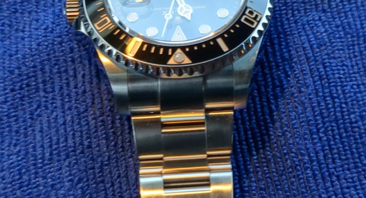 シードゥエラー（高級時計）の商品画像 - 査定依頼日：2025年10月29日 - 最高査定価格：1,800,000円