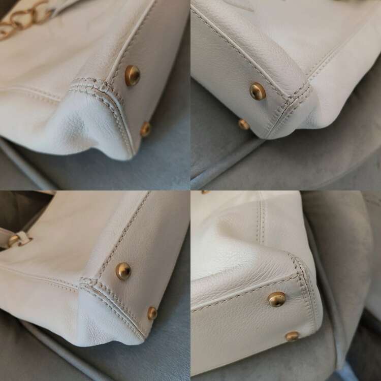 ココマーク　トートバッグ　白（ブランドバッグ）の商品画像 - 査定依頼日：2025年2月9日 - 最高査定価格：100,000円