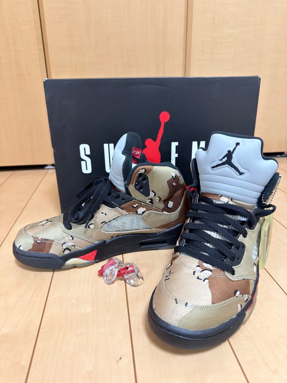 シュプリーム　ジョーダン5（古着・ファッション）の商品画像 - 査定依頼日：2026年1月13日 - 最高査定価格：20,000円