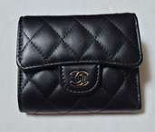 シャネル ラムスキン クラシック スモール ウォレット マトラッセ（ブランド財布・小物）の商品画像 - 査定依頼日：2023年10月3日 - 最高査定価格：30,000円