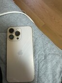 iPhone 13 Pro 256GB au（スマホ）の商品画像 - 査定依頼日：2023年12月12日 - 最高査定価格：47,000円