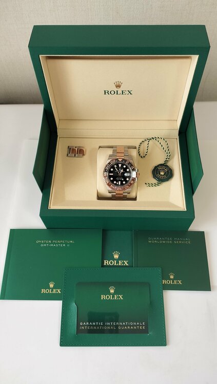 ロレックス GMTマスターII（高級時計）の商品画像 - 査定依頼日：2026年2月5日 - 最高査定価格：3,550,000円