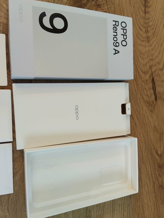 OPPO OPPO Reno9 A Y!mobile（スマホ）の商品画像 - 査定依頼日：2026年7月26日 - 最高査定価格：6,000円
