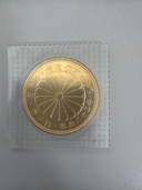 天皇御在位60周年記念貨幣（金・貴金属）の商品画像 - 査定依頼日：2026年7月23日 - 最高査定価格：433,000円