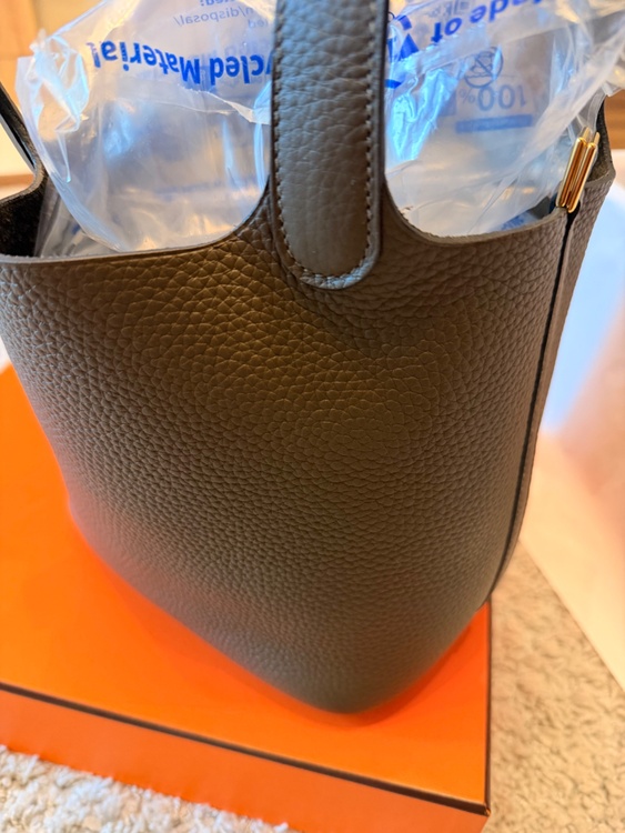 Hermès Picotin Lock 18（エルメス ピコタンロック18）（ブランドバッグ）の商品画像 - 査定依頼日：2026年7月28日 - 最高査定価格：630,000円