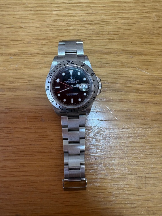 ロレックス エクスプローラー 1657（高級時計）の商品画像 - 査定依頼日：2026年3月9日 - 最高査定価格：1,350,000円