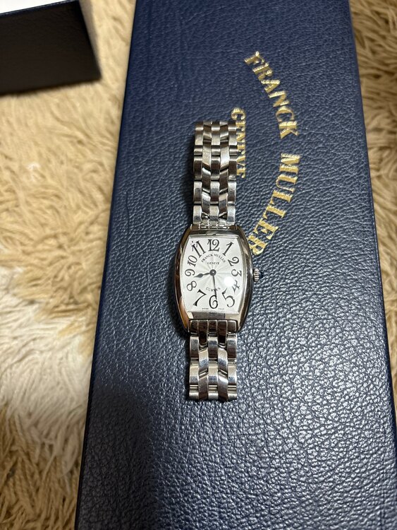 フランクミュラー トノウカーベックス （高級時計）の商品画像 - 査定依頼日：2025年4月23日 - 最高査定価格：220,000円