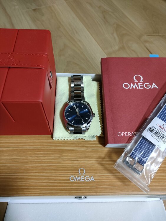 オメガ シーマスター アクアラテ220.10.41.21.03.004（高級時計）の商品画像 - 査定依頼日：2026年4月1日 - 最高査定価格：620,000円