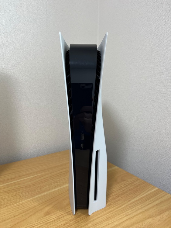 PS5（ゲーム機本体・ゲームソフト）の商品画像 - 査定依頼日：2026年1月5日 - 最高査定価格：30,000円