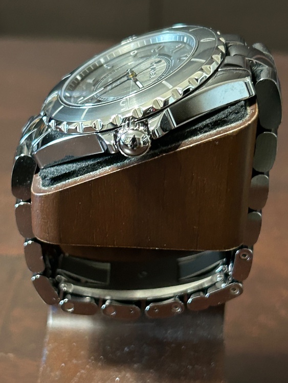 シャネル J12 H293（高級時計）の商品画像 - 査定依頼日：2026年2月4日 - 最高査定価格：320,000円