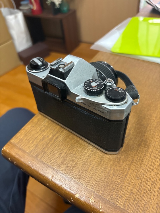 spotmaticF（カメラ）の商品画像 - 査定依頼日：2026年4月19日 - 最高査定価格：500円