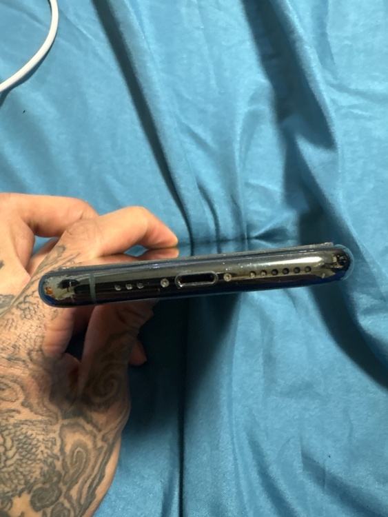 iPhone11 Pro 256GB SIMフリー（スマホ）の商品画像 - 査定依頼日：2026年2月25日 - 最高査定価格：25,000円