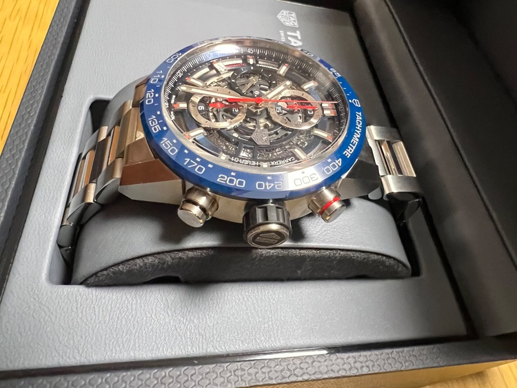 タグホイヤー カレラ CAR201T.BA0766（高級時計）の商品画像 - 査定依頼日：2026年4月3日 - 最高査定価格：360,000円