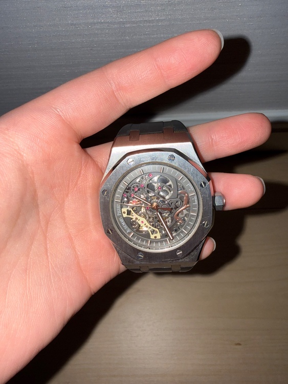 オーデマピゲ（高級時計）の商品画像 - 査定依頼日：2026年2月10日 - 最高査定価格：100,000円