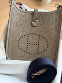 エルメス エブリン （ブランドバッグ）の商品画像 - 査定依頼日：2026年2月6日 - 最高査定価格：350,000円