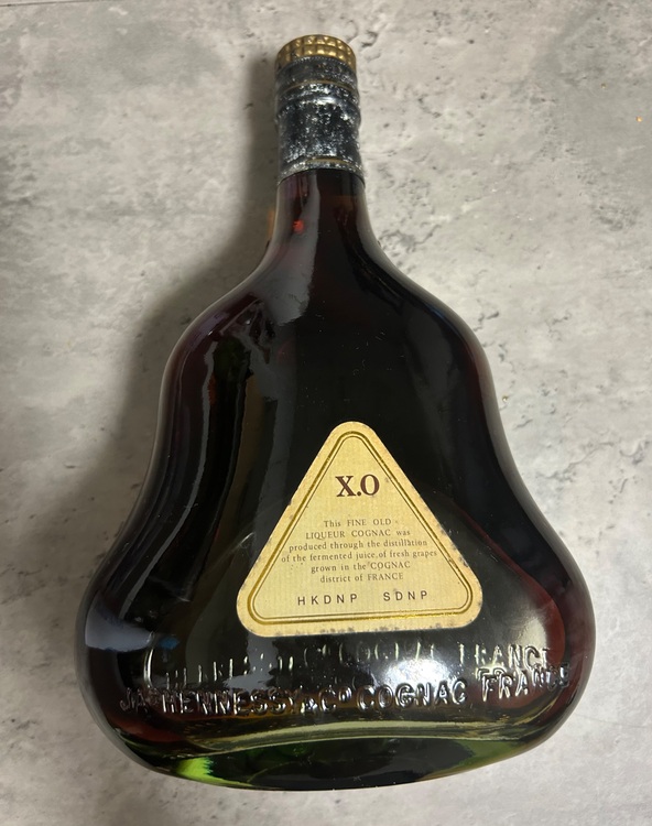 Hennessy XO コニャック（お酒）の商品画像 - 査定依頼日：2025年10月15日 - 最高査定価格：17,000円