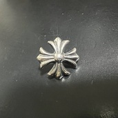 ピンズ　CHクロス（古着・ファッション）の商品画像 - 査定依頼日：2026年1月5日 - 最高査定価格：60,000円