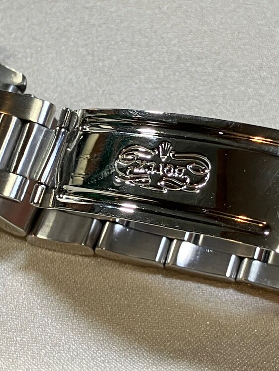 ロレックス デイトナ 6263（高級時計）の商品画像 - 査定依頼日：2025年3月12日 - 最高査定価格：7,000,000円