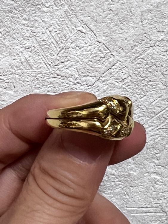 ルビー、ダイヤモンド、18金リング（宝石）の商品画像 - 査定依頼日：2026年8月29日 - 最高査定価格：250,000円
