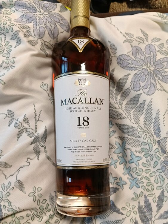 マッカラン18年（お酒）の商品画像 - 査定依頼日：2026年9月24日 - 最高査定価格：42,000円