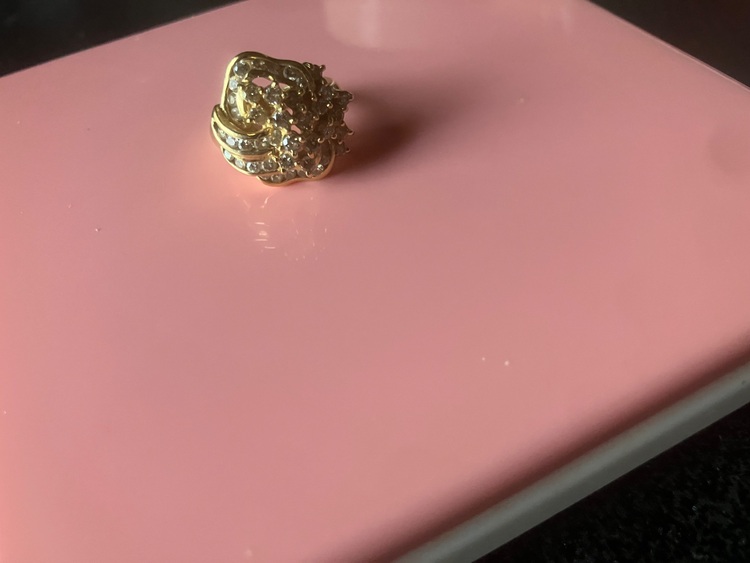 18金指輪（金・貴金属）の商品画像 - 査定依頼日：2025年7月27日 - 最高査定価格：190,000円