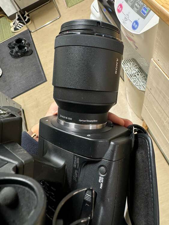 SONY　NXCAMカムコーダー HXR-NX80（カメラ）の商品画像 - 査定依頼日：2025年4月24日 - 最高査定価格：168,000円