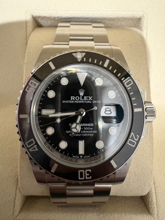 ロレックス サブマリーナー 126610lm（高級時計）の商品画像 - 査定依頼日：2026年4月10日 - 最高査定価格：2,300,000円