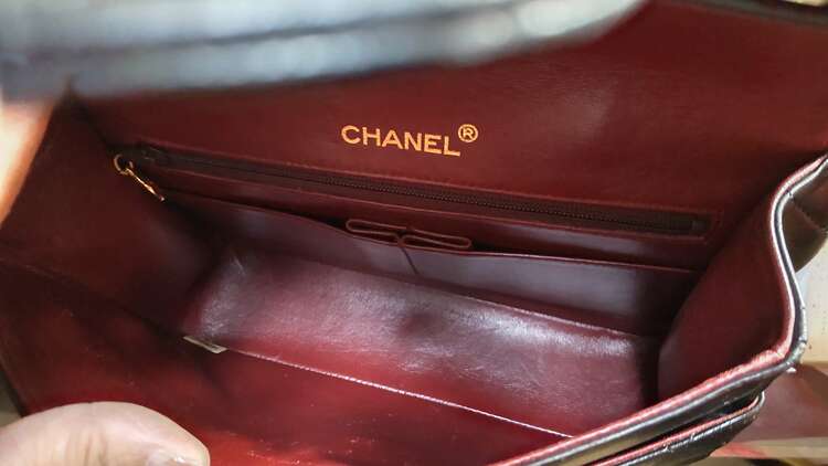 底辺が26センチありました（ブランドバッグ）の商品画像 - 査定依頼日：2025年3月2日 - 最高査定価格：450,000円