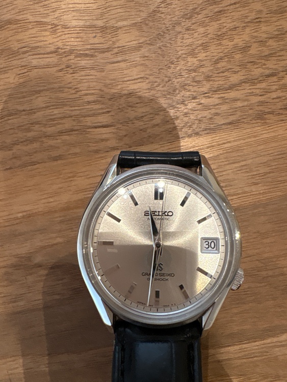 セイコー グランドセイコー 9s6（高級時計）の商品画像 - 査定依頼日：2025年12月20日 - 最高査定価格：260,000円