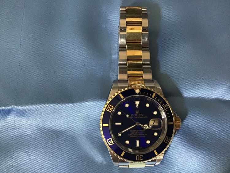 サブマリーナ　コンビニ　ブルー（高級時計）の商品画像 - 査定依頼日：2025年6月24日 - 最高査定価格：1,600,000円