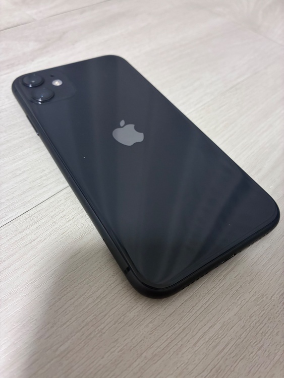 iPhone11 64GB SIMフリー（スマホ）の商品画像 - 査定依頼日：2026年2月8日 - 最高査定価格：16,000円