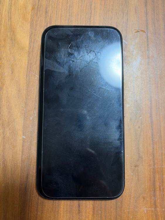 iPhone15（スマホ）の商品画像 - 査定依頼日：2026年3月10日 - 最高査定価格：63,000円