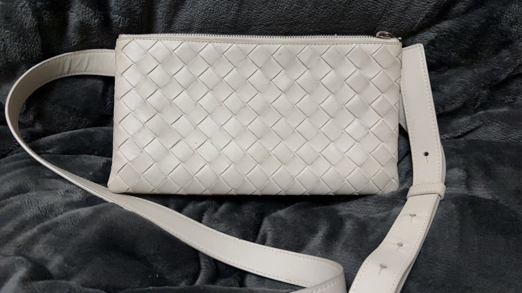 ボッテガ・ヴェネタ  （ブランドバッグ）の商品画像 - 査定依頼日：2025年12月16日 - 最高査定価格：53,000円