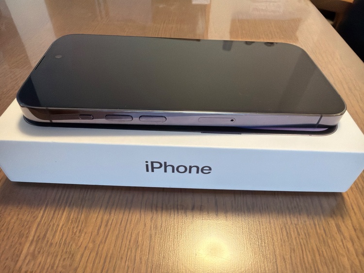 iPhone iPhone 14 Pro 128GB SIMフリー（スマホ）の商品画像 - 査定依頼日：2026年7月22日 - 最高査定価格：70,000円