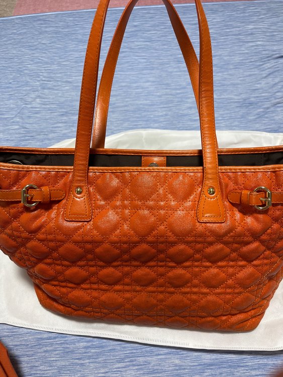 不明（ブランドバッグ）の商品画像 - 査定依頼日：2022年9月8日 - 最高査定価格：40,000円