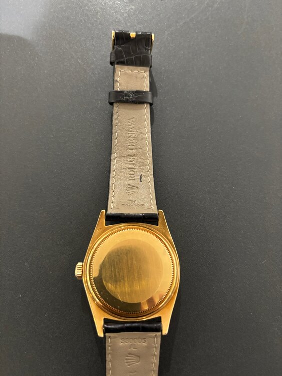 ロレックス デイトジャスト M1601/8（高級時計）の商品画像 - 査定依頼日：2025年5月21日 - 最高査定価格：1,150,000円