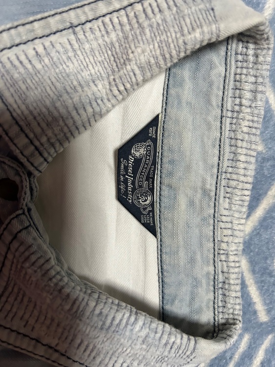 DEASEL 型番不明（古着・ファッション）の商品画像 - 査定依頼日：2025年10月17日 - 最高査定価格：100,000円