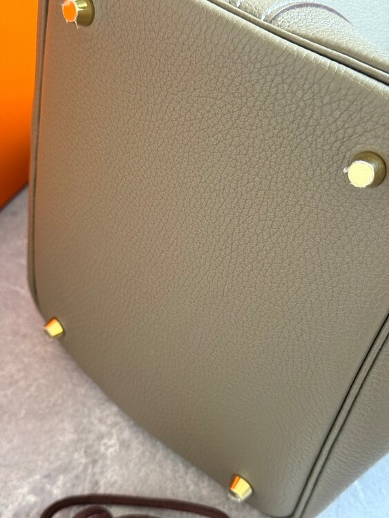 エルメス ピコタン （ブランドバッグ）の商品画像 - 査定依頼日：2025年5月6日 - 最高査定価格：560,000円